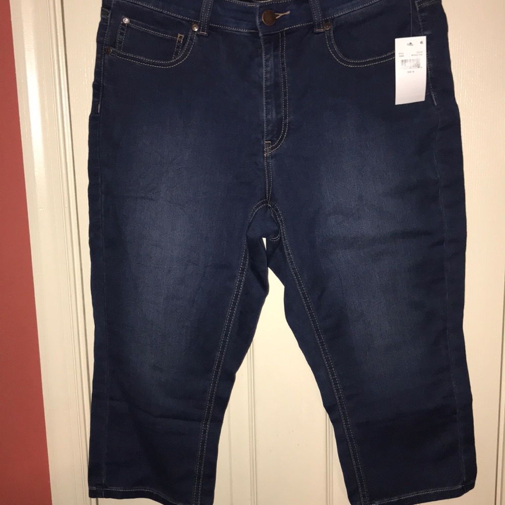 Capri Jeggings by Love & Legend brand new size 16